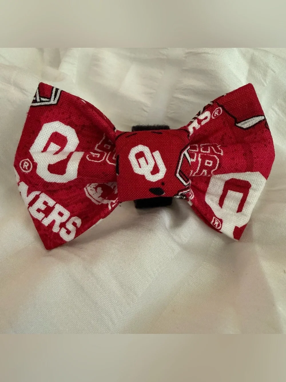 OU Pet Bowtie (medium)